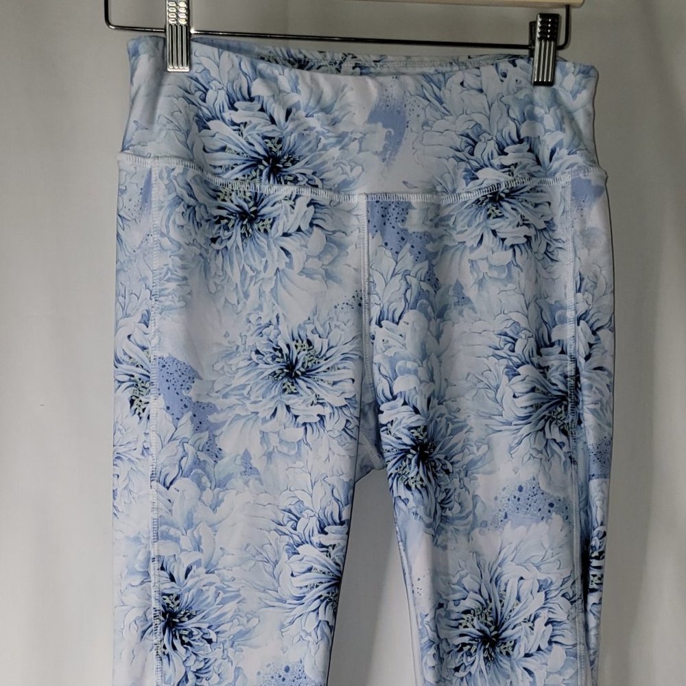 Jockey blue floral crop leggings - Size Medium - gently worn